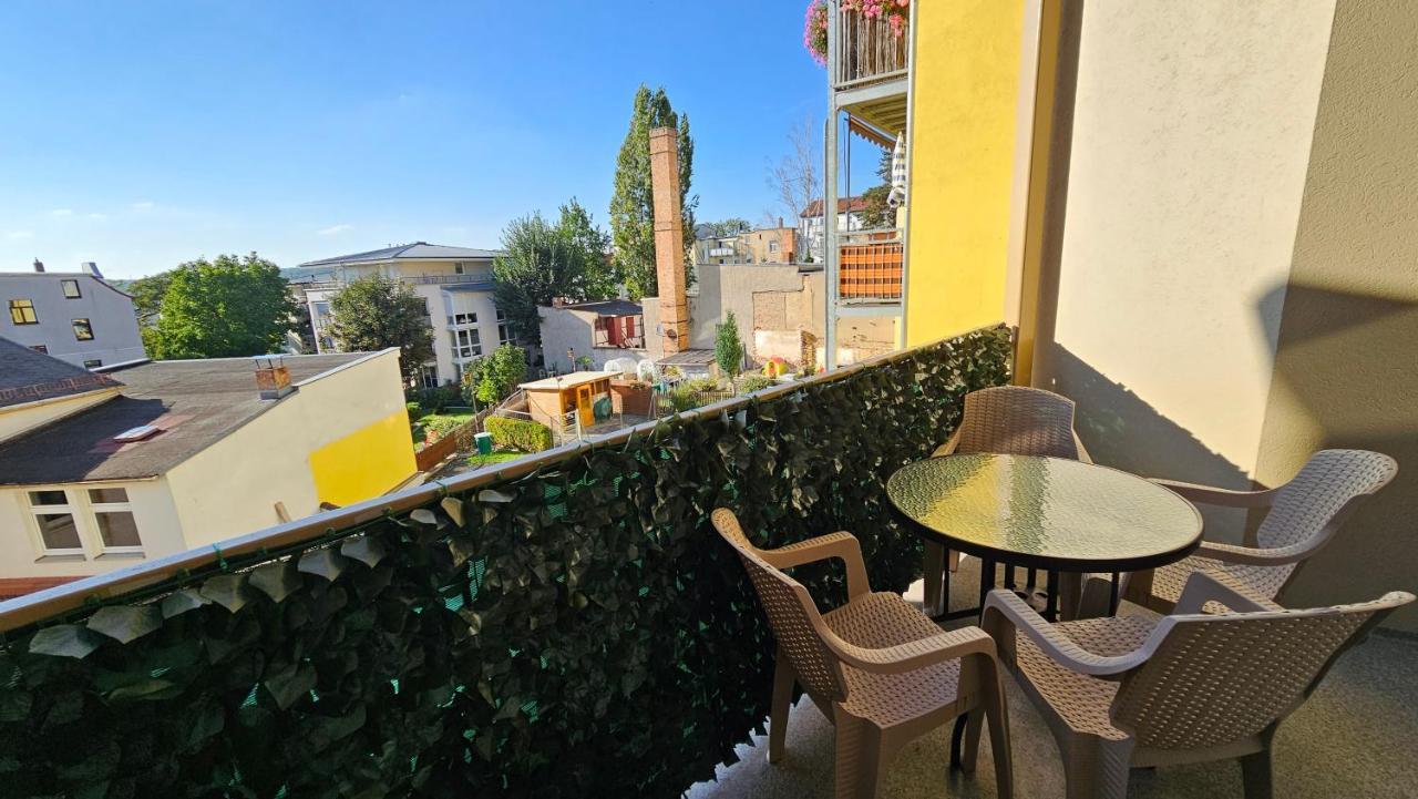 Apartment Dreamzzz 130m2 Designerwohnung Mit 2 Baedern Gera