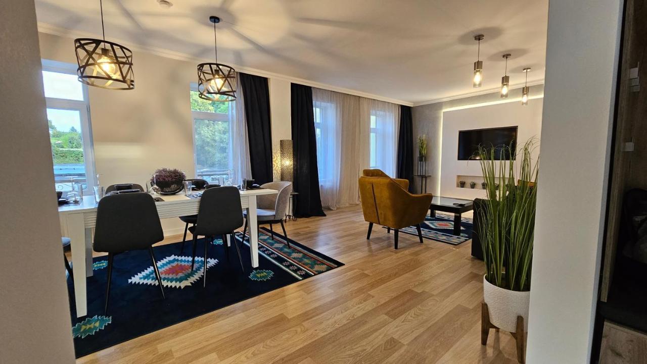 Dreamzzz 130m2 Designerwohnung Mit 2 Baedern Apartment *