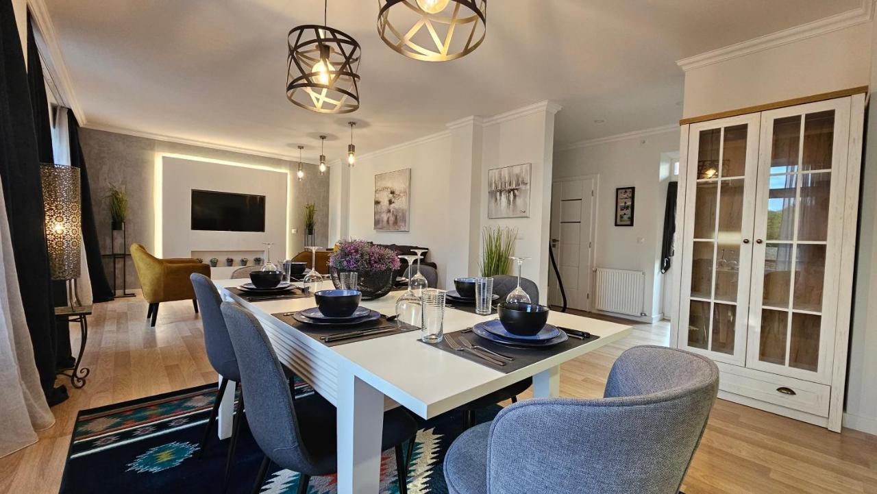 Apartment Dreamzzz 130m2 Designerwohnung Mit 2 Baedern