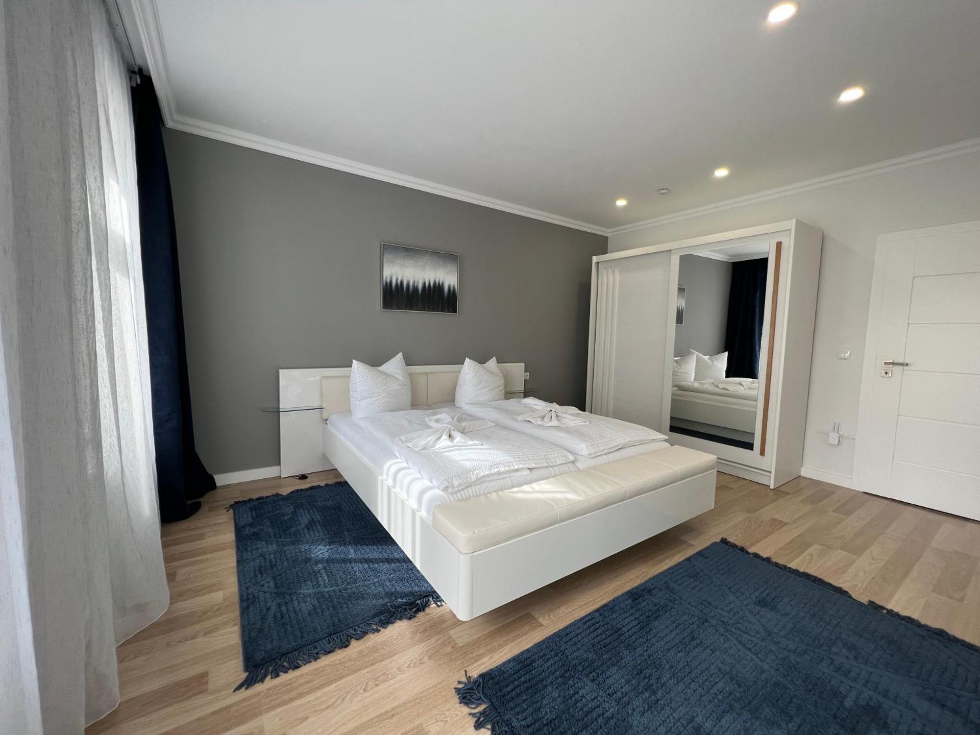 Dreamzzz 130m2 Designerwohnung Mit 2 Baedern * Gera